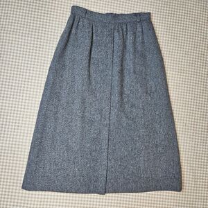 Vintage Panther Gray Wool A-Line Subtle Pleat Belt Loops Career Wear Midi Skirt